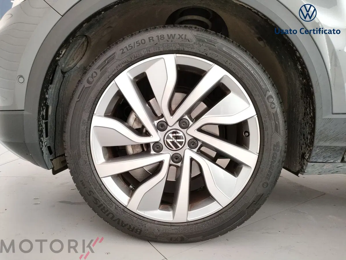 Volkswagen T-Roc usata a Varese (6)