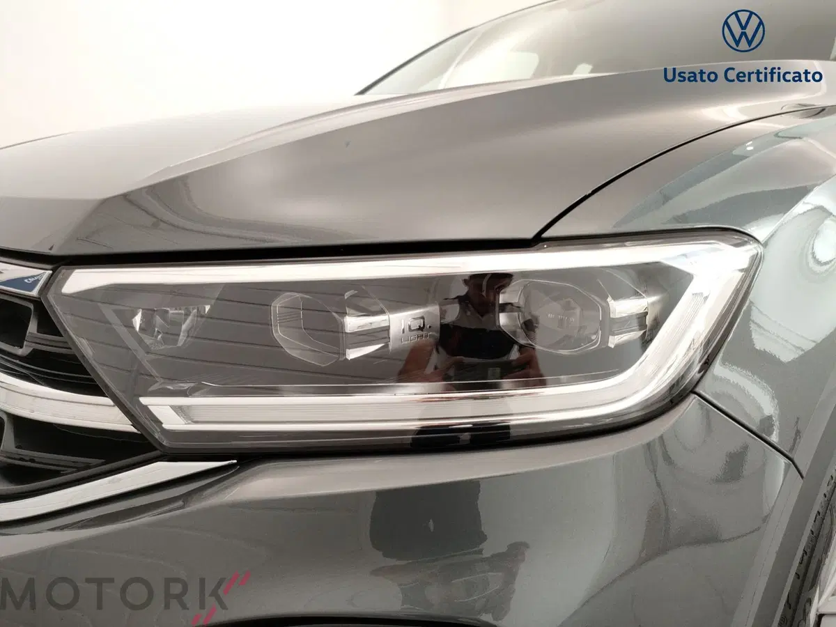 Volkswagen T-Roc usata a Varese (7)
