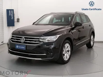 Volkswagen Tiguan Allspace 2.0 TDI SCR DSG 4MOTION Elegance del 2023 usata a Busto Arsizio
