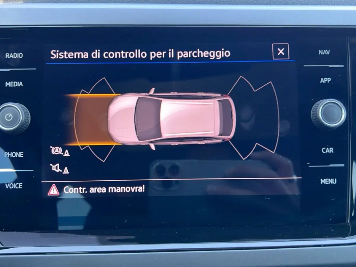 Volkswagen Taigo usata a Siena (14)