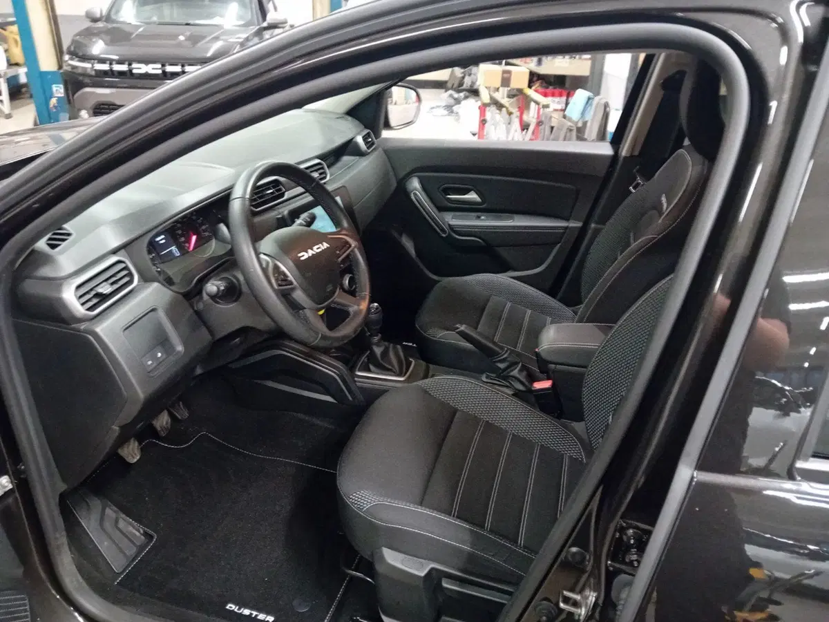 Dacia Duster usata a Vicenza (12)
