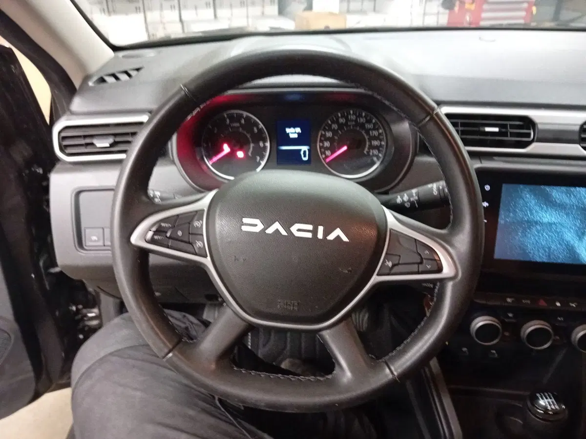 Dacia Duster usata a Vicenza (14)