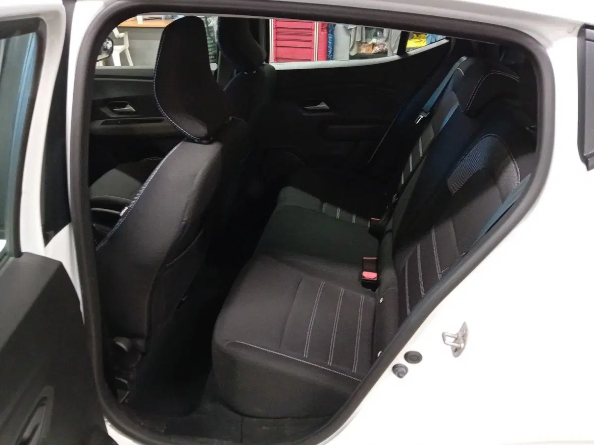 Dacia Sandero usata a Vicenza (11)