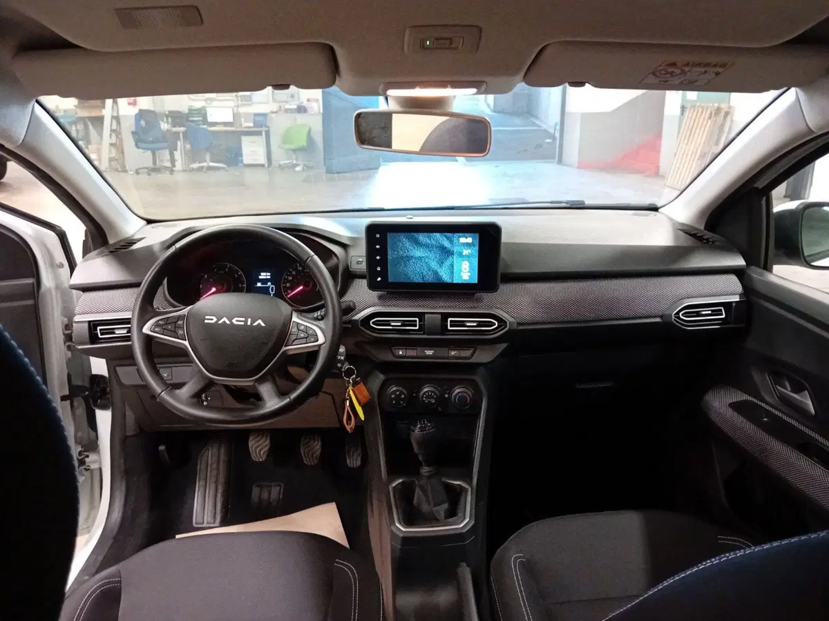 Dacia Sandero usata a Vicenza (13)