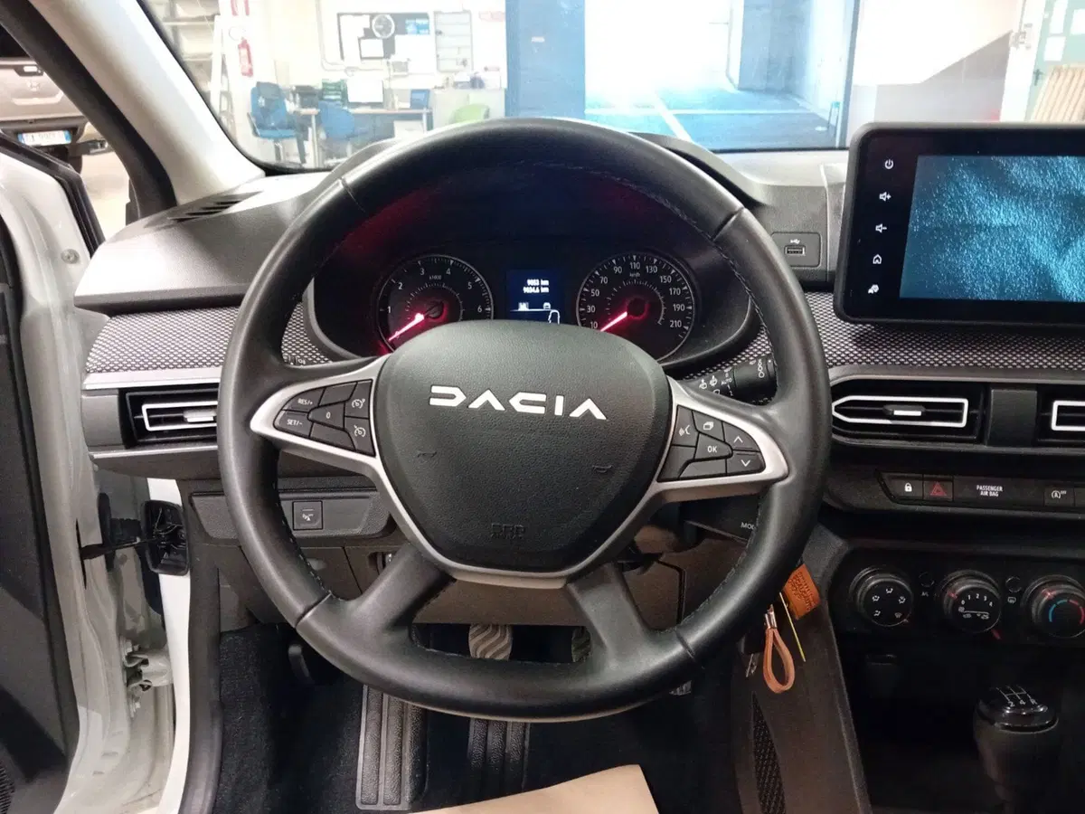 Dacia Sandero usata a Vicenza (14)
