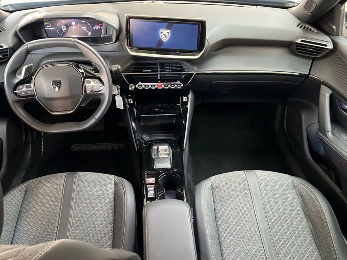 Peugeot 2008 usata a Roma (11)