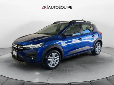 Dacia Sandero Stepway 1.0 TCe 100 CV ECO-G Comfort del 2023 usata a Roma