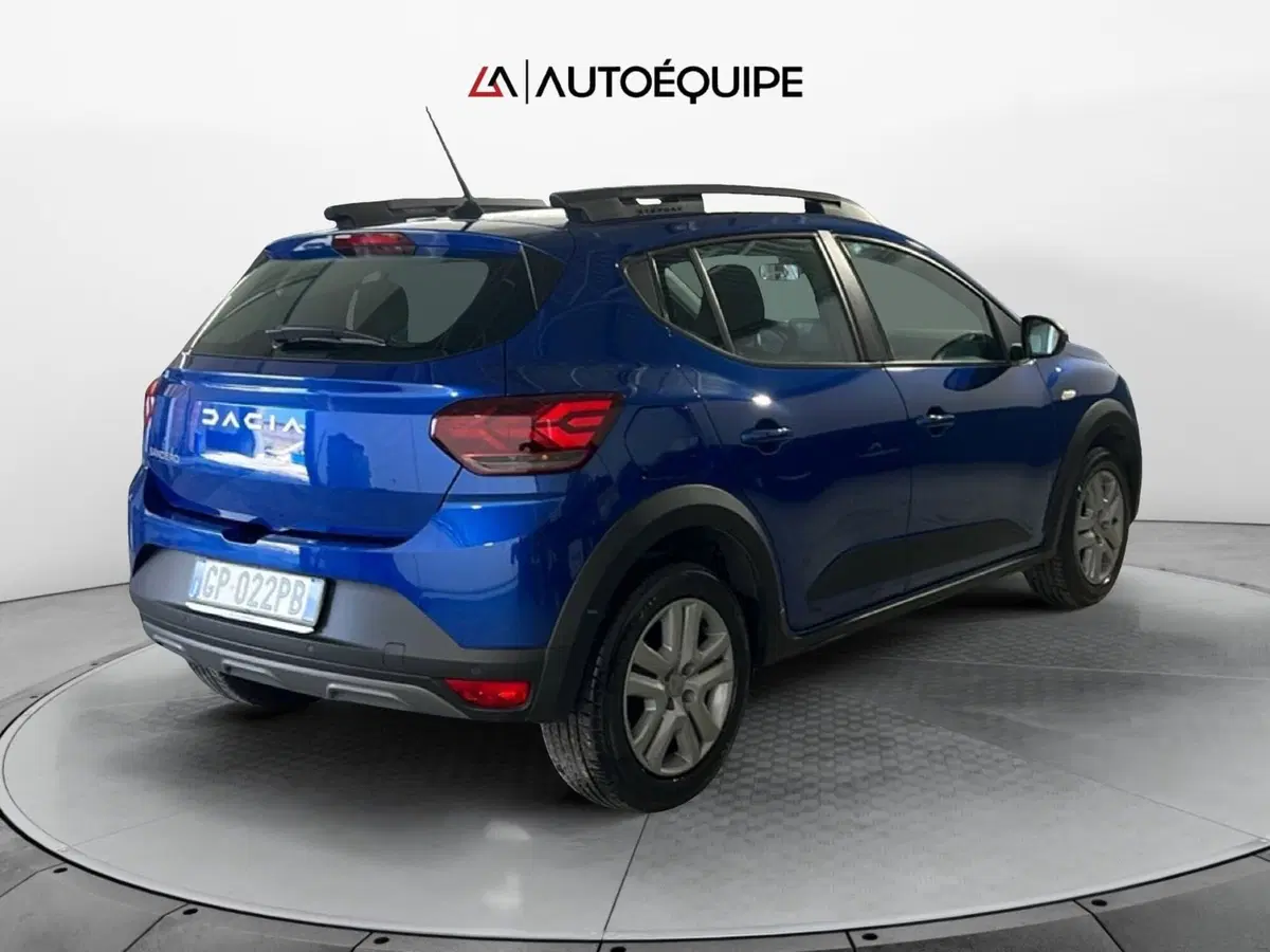 Dacia Sandero usata a Roma (5)