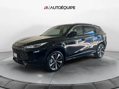 Mg HS 1.5 Luxury auto del 2025 usata a Roma