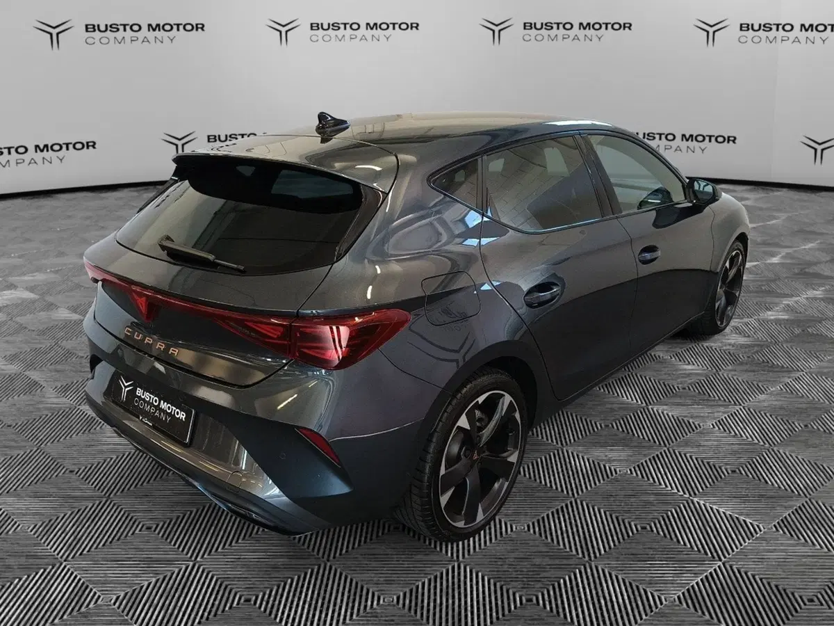 Cupra Leon usata a Varese (6)