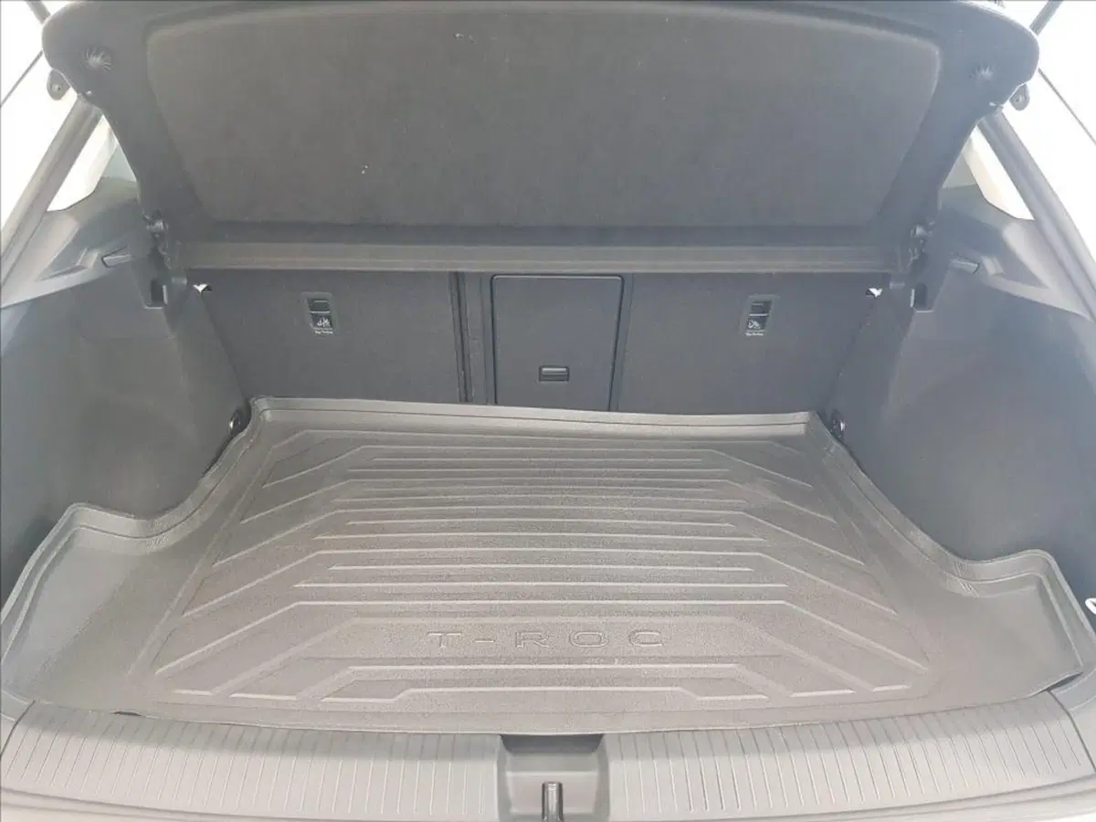 Volkswagen T-Roc usata a Lucca (15)