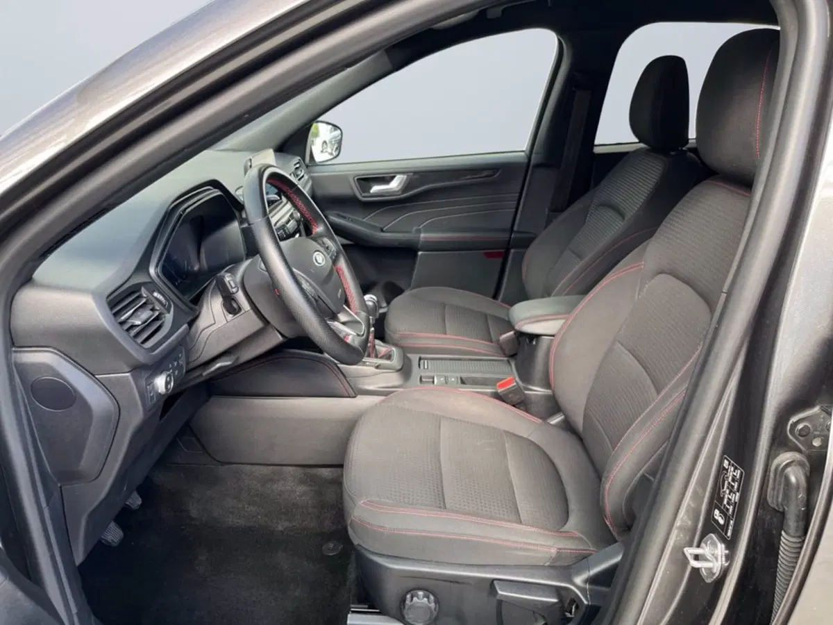 Ford Kuga usata a Milano (10)