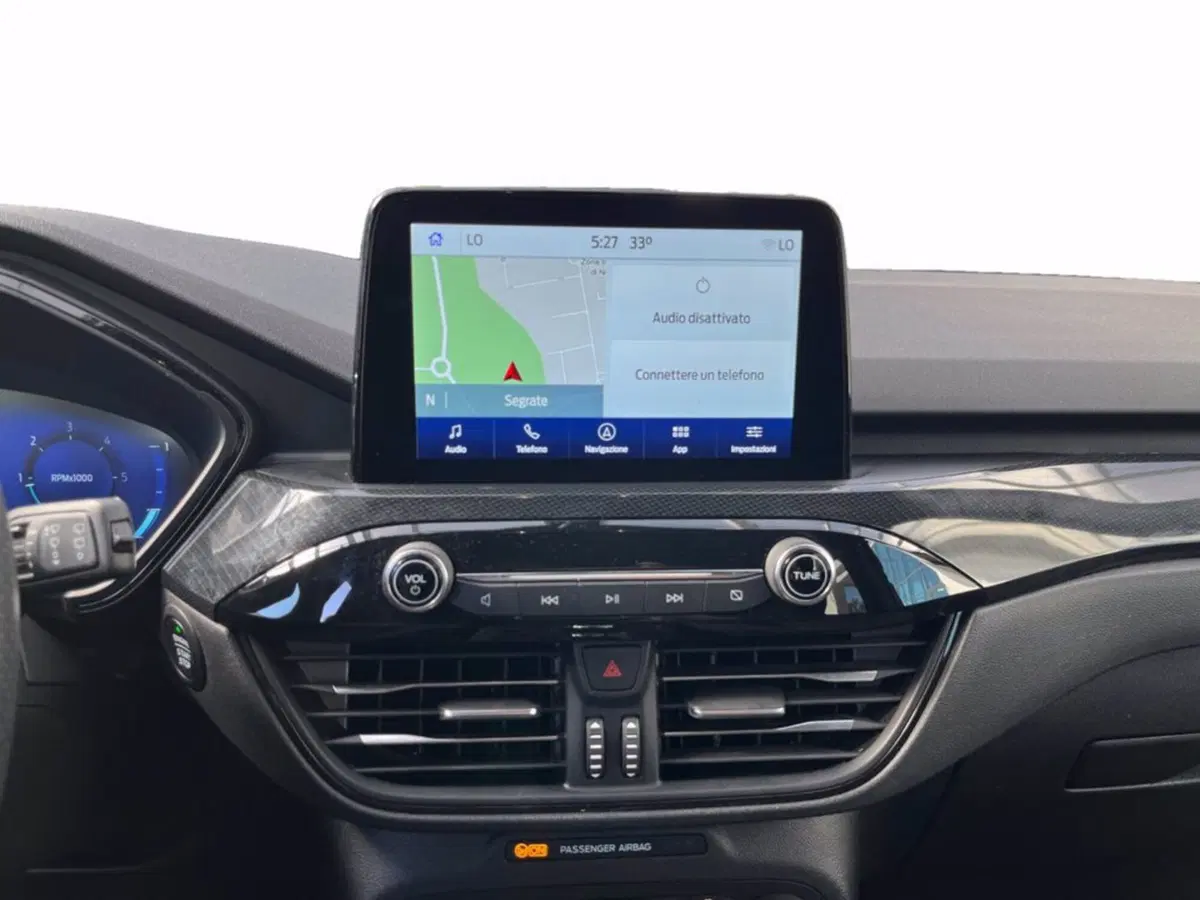 Ford Kuga usata a Milano (14)