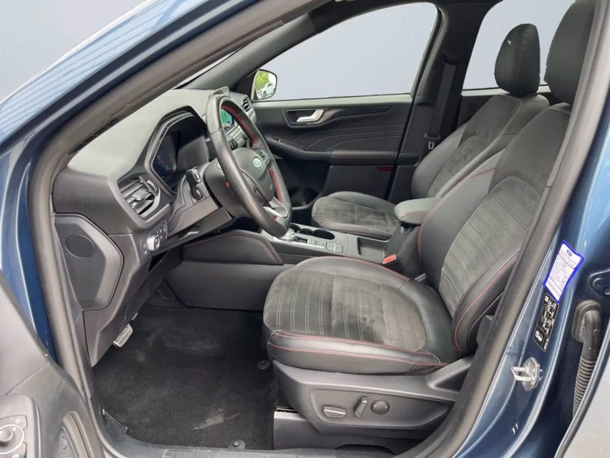 Ford Kuga usata a Milano (10)