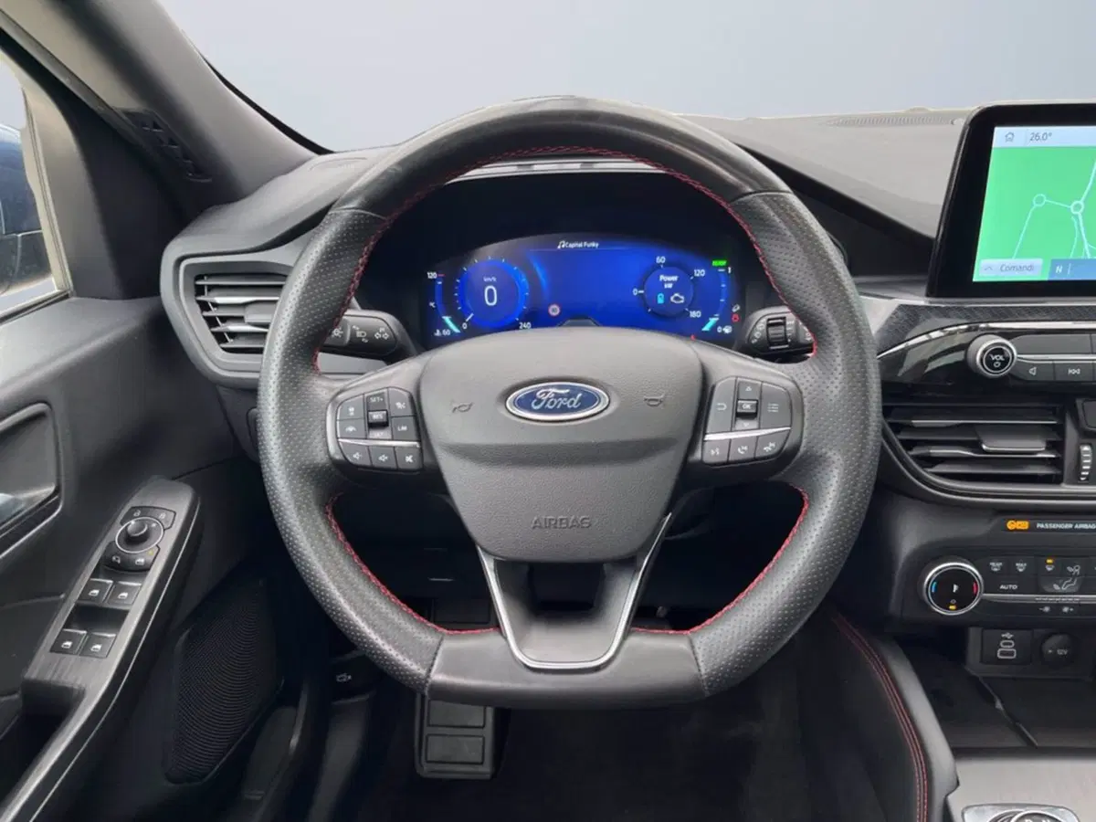 Ford Kuga usata a Milano (13)