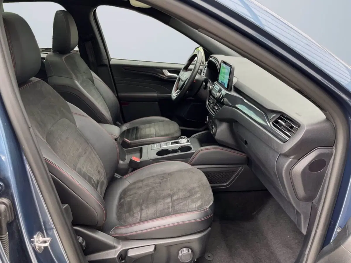 Ford Kuga usata a Milano (15)