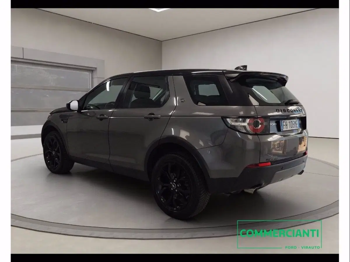 Land Rover Discovery Sport usata a Catania (4)