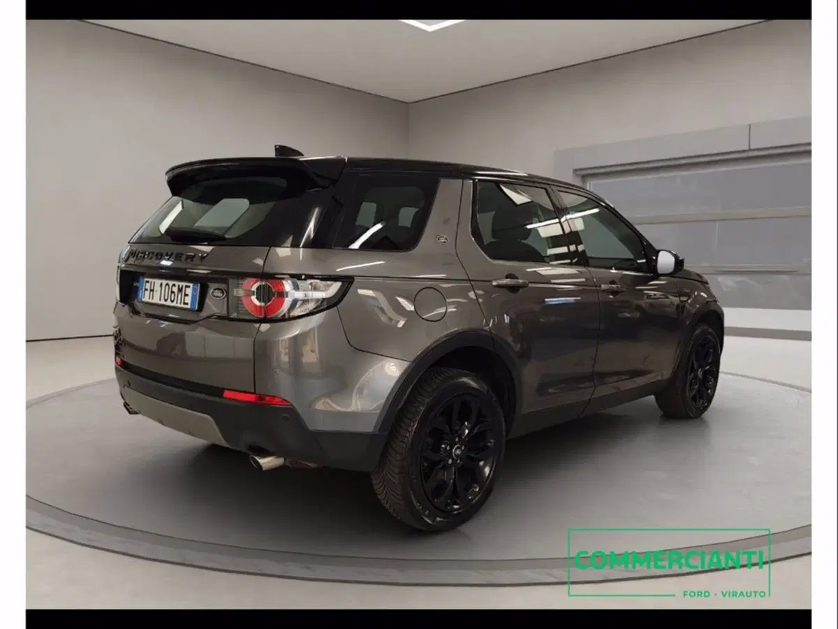 Land Rover Discovery Sport usata a Catania (6)