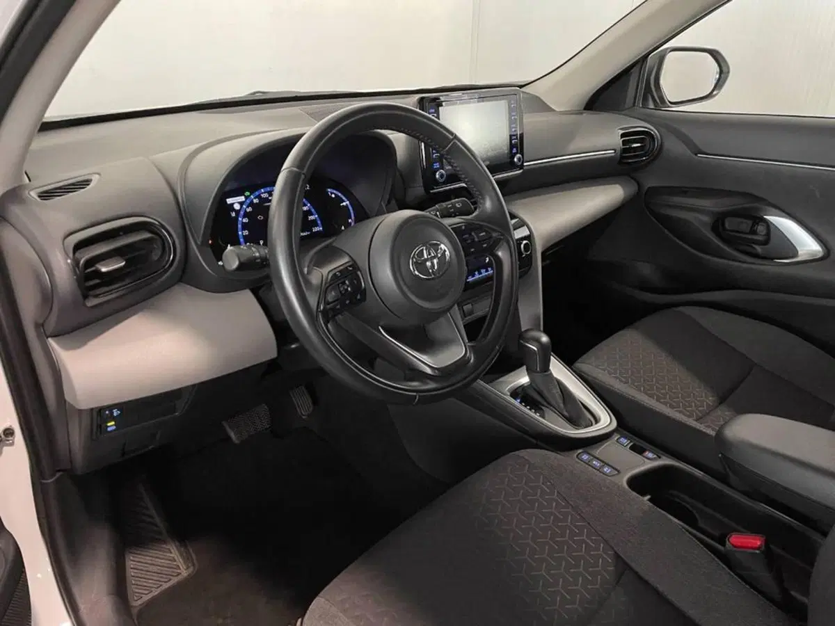 Toyota Yaris Cross usata a Torino (12)