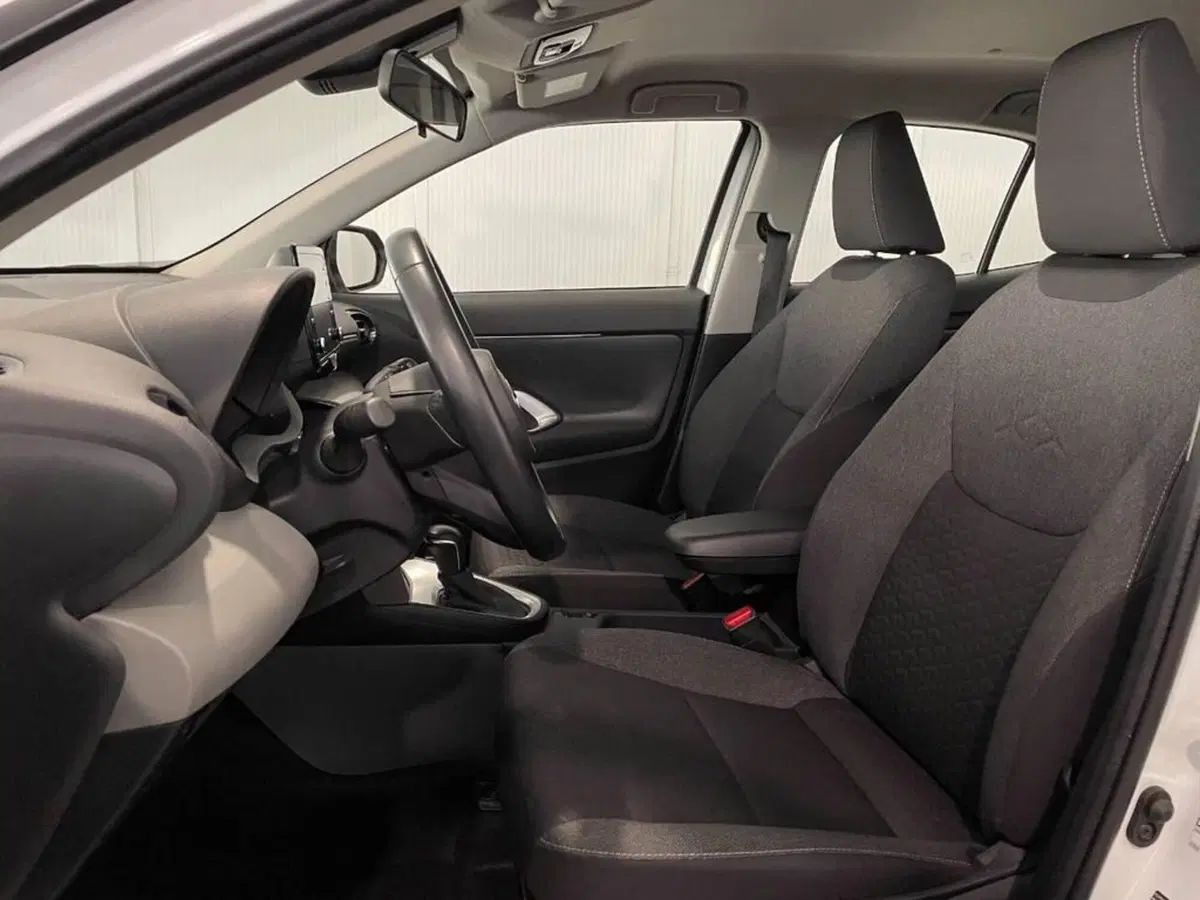 Toyota Yaris Cross usata a Torino (13)
