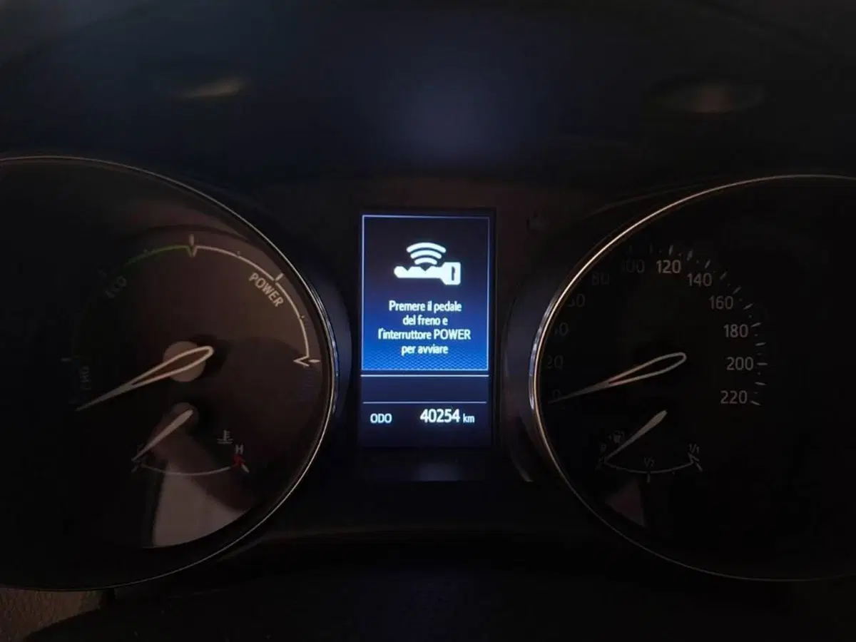 Toyota Toyota C-HR usata a Torino (6)