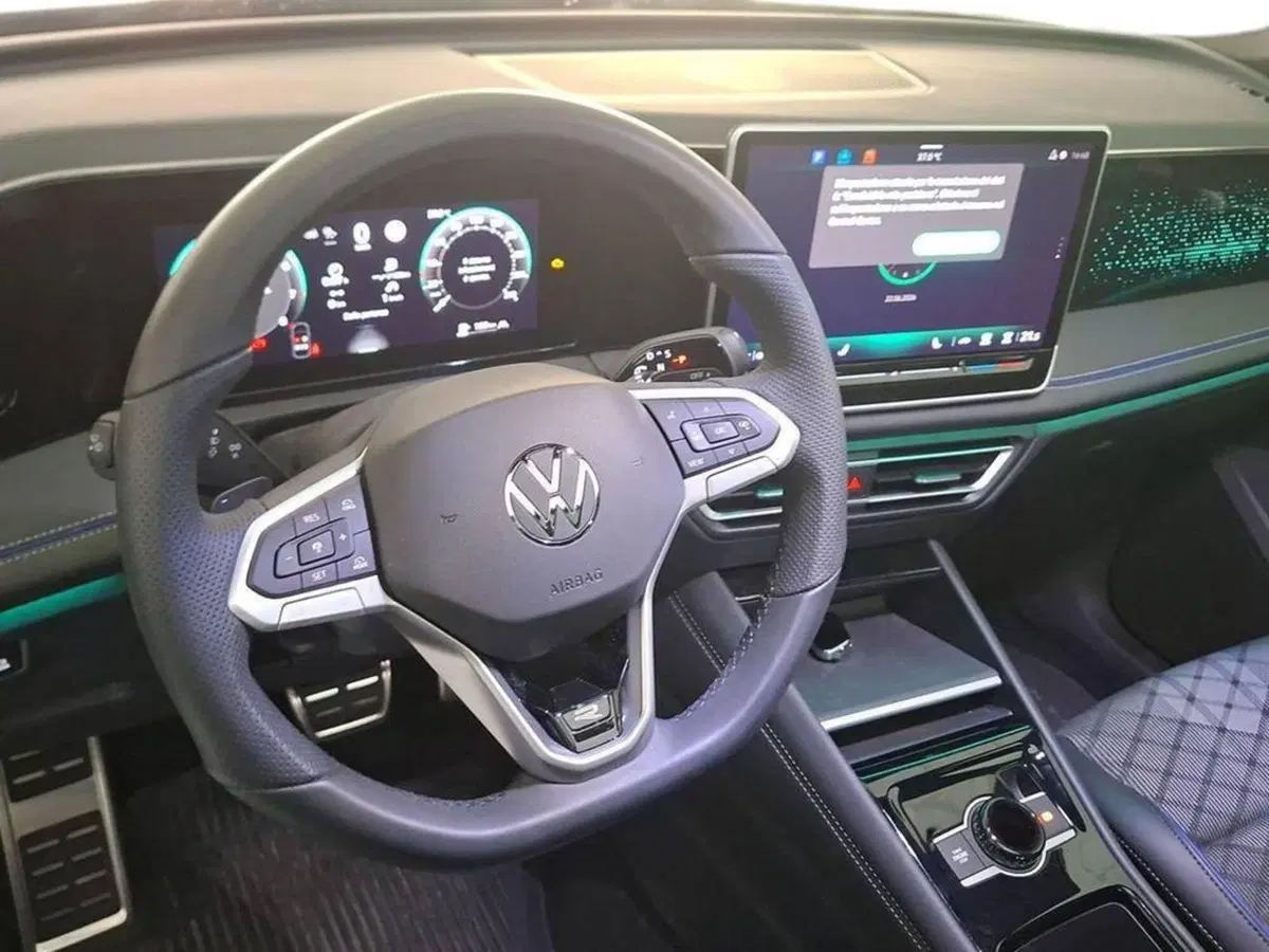 Volkswagen Tiguan usata a Torino (9)