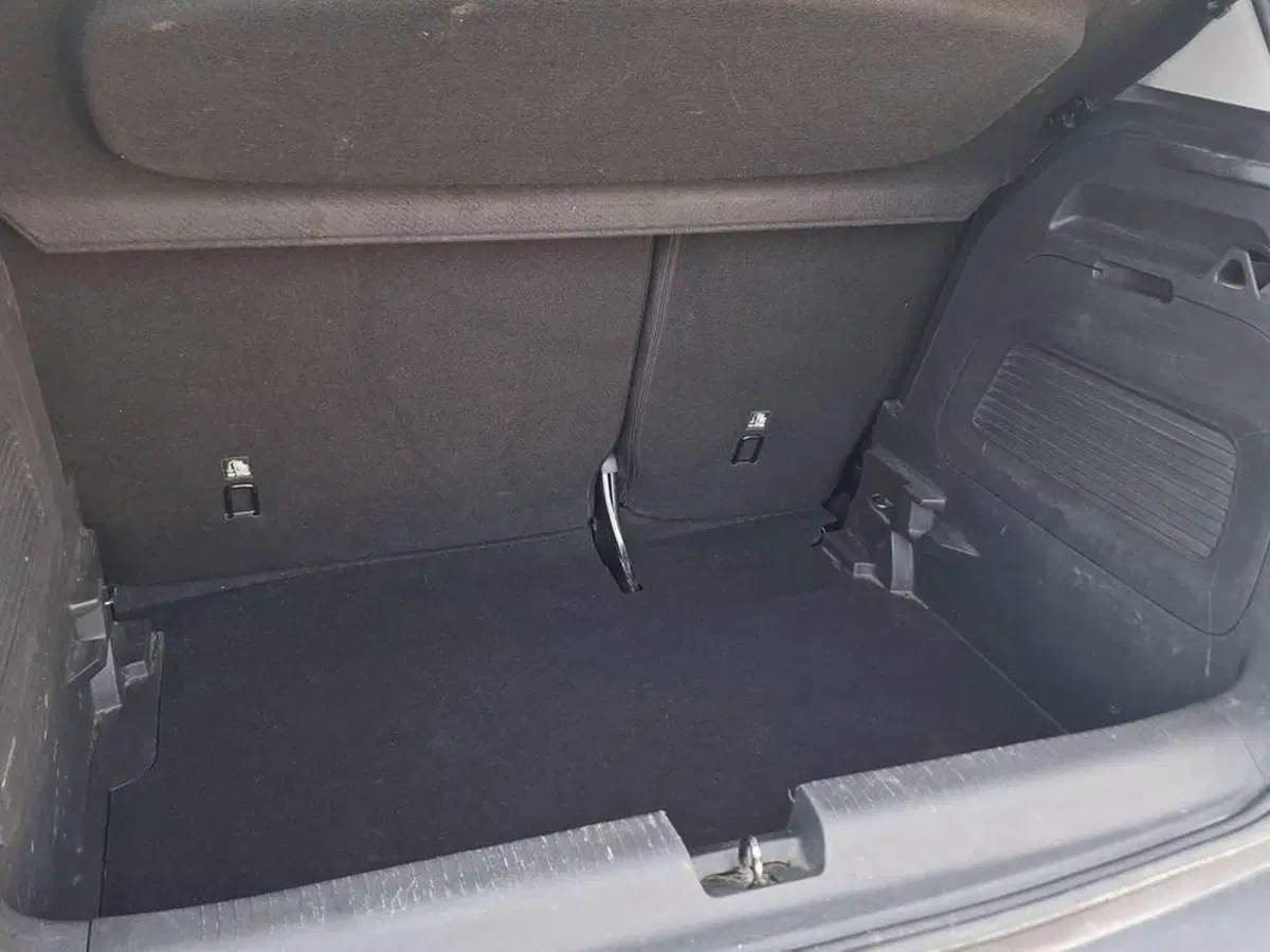 Opel Crossland usata a Torino (12)
