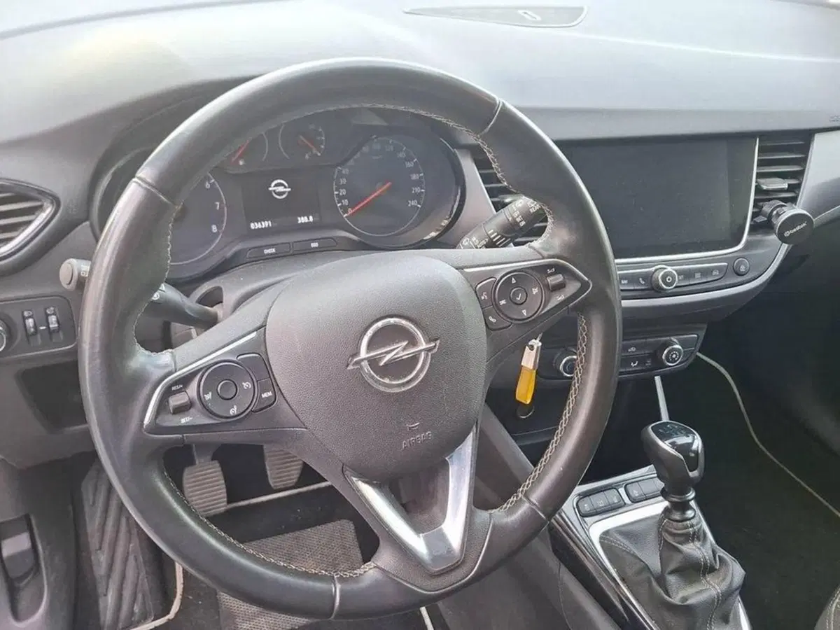 Opel Crossland usata a Torino (9)
