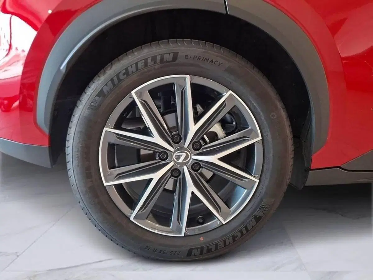 Lexus LBX usata a Torino (7)