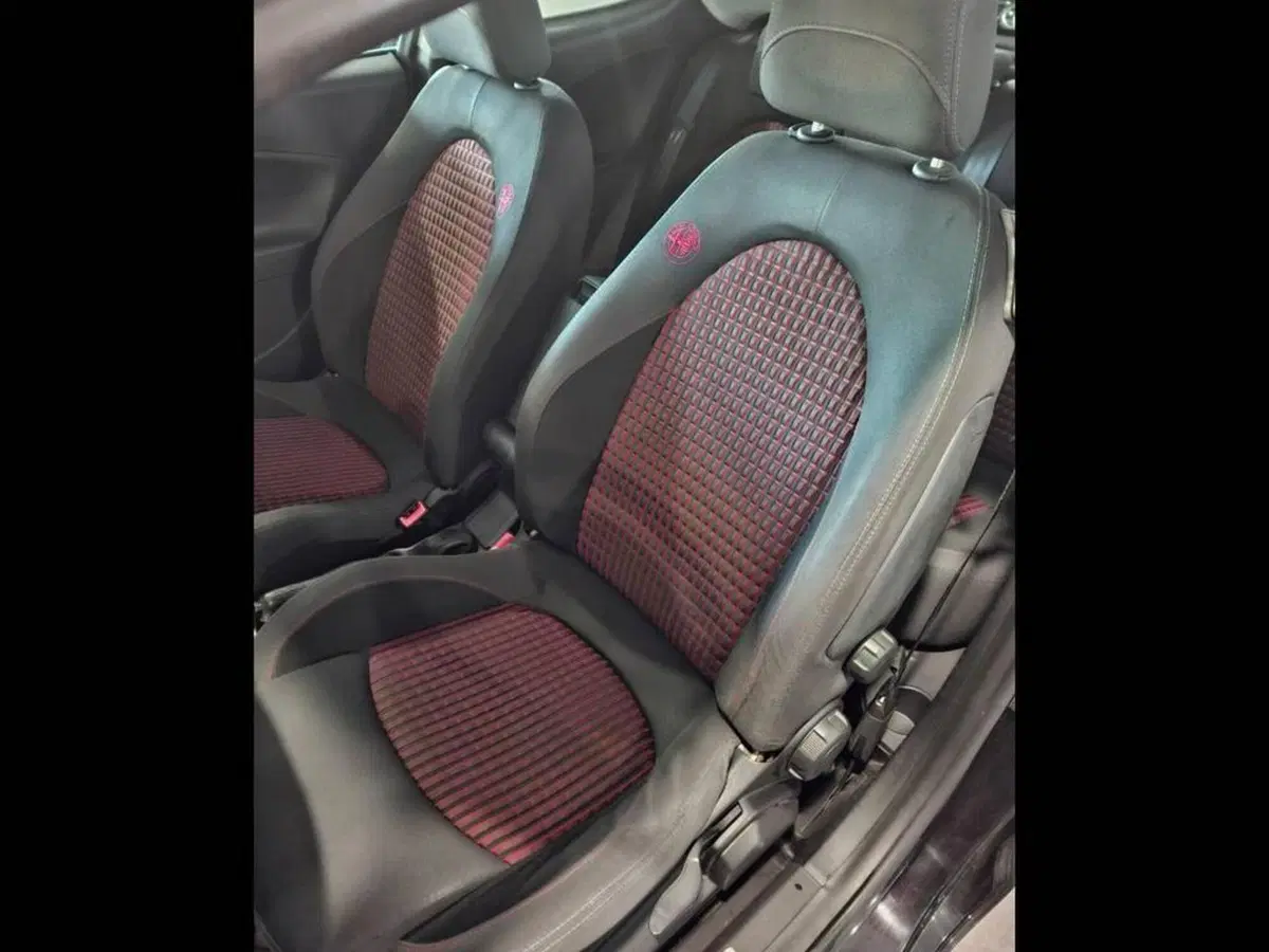 Alfa Romeo MiTo usata a Torino (10)