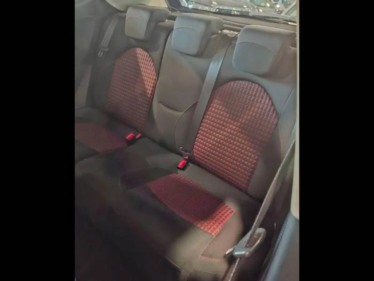 Alfa Romeo MiTo usata a Torino (12)