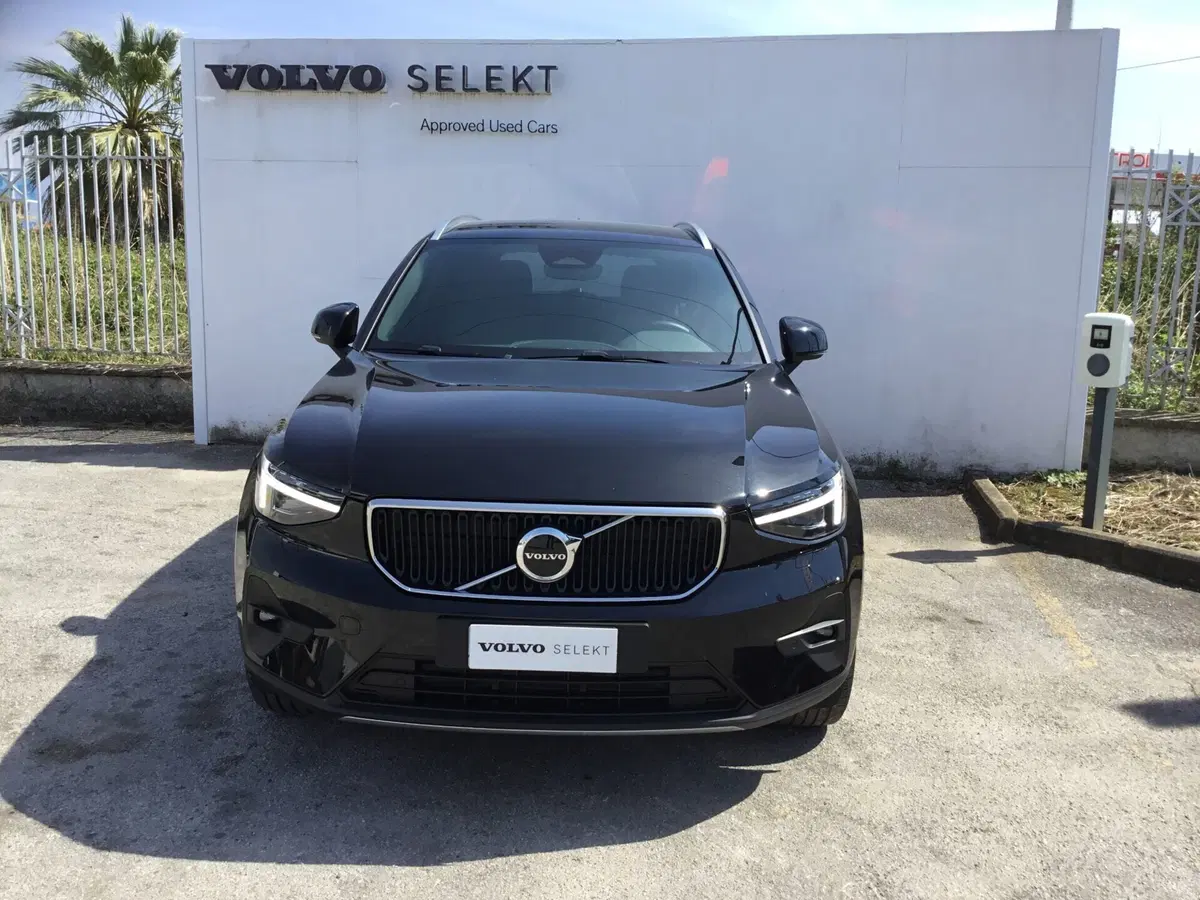 Volvo XC40 usata a Napoli (3)