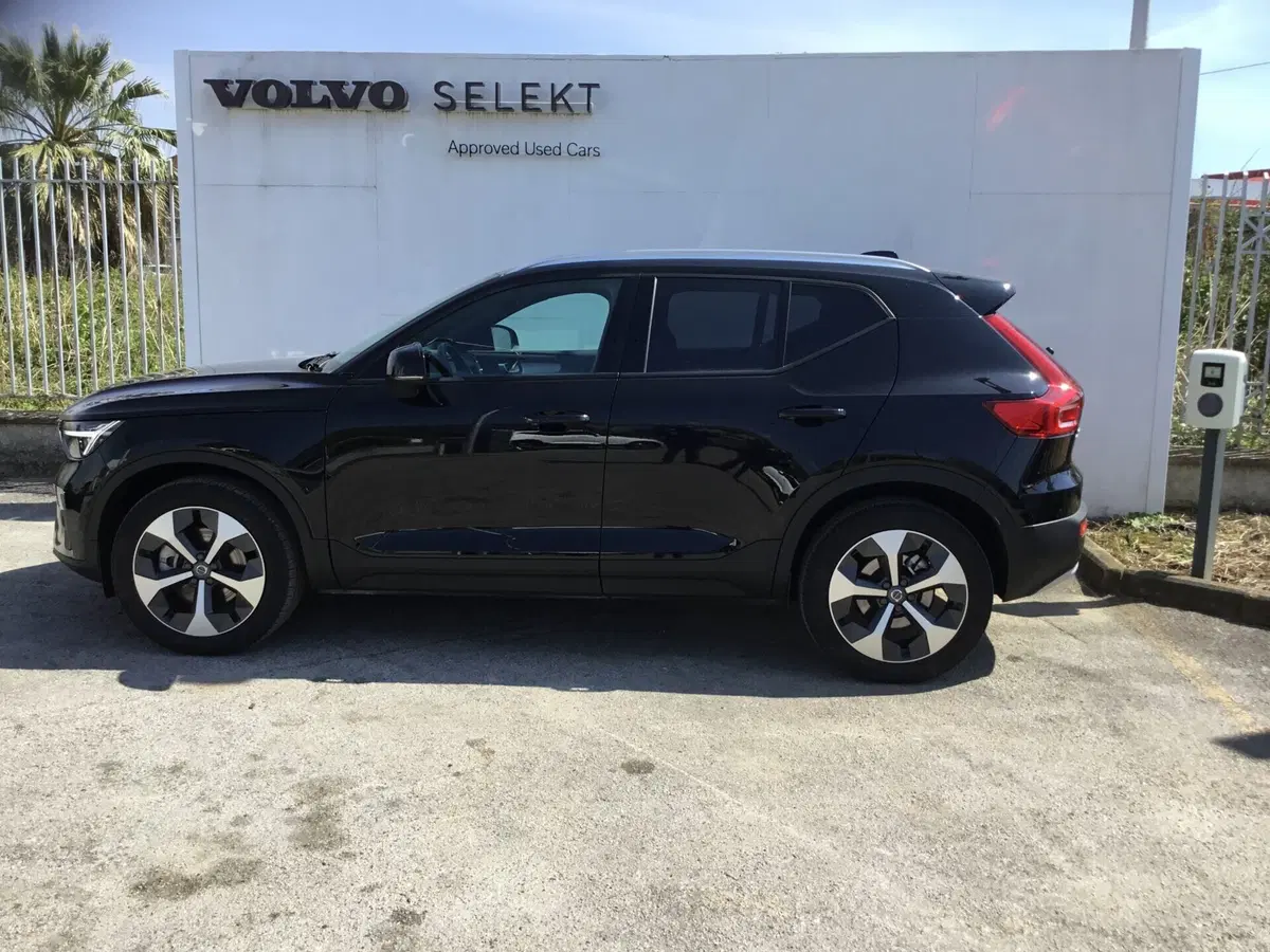 Volvo XC40 usata a Napoli (5)