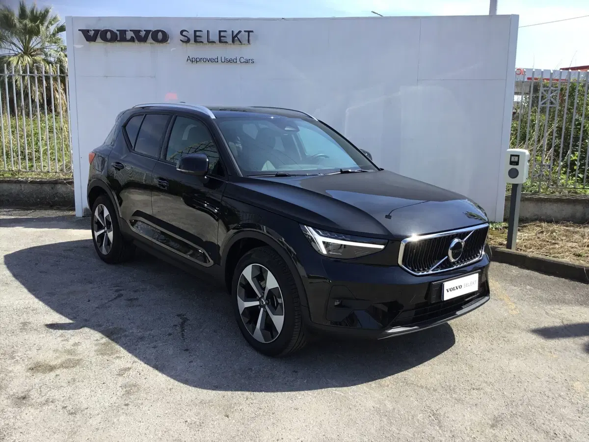 Volvo XC40 usata a Napoli (8)
