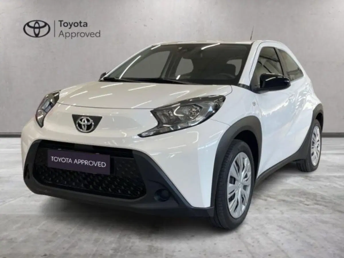 Toyota Aygo X usata a Vercelli