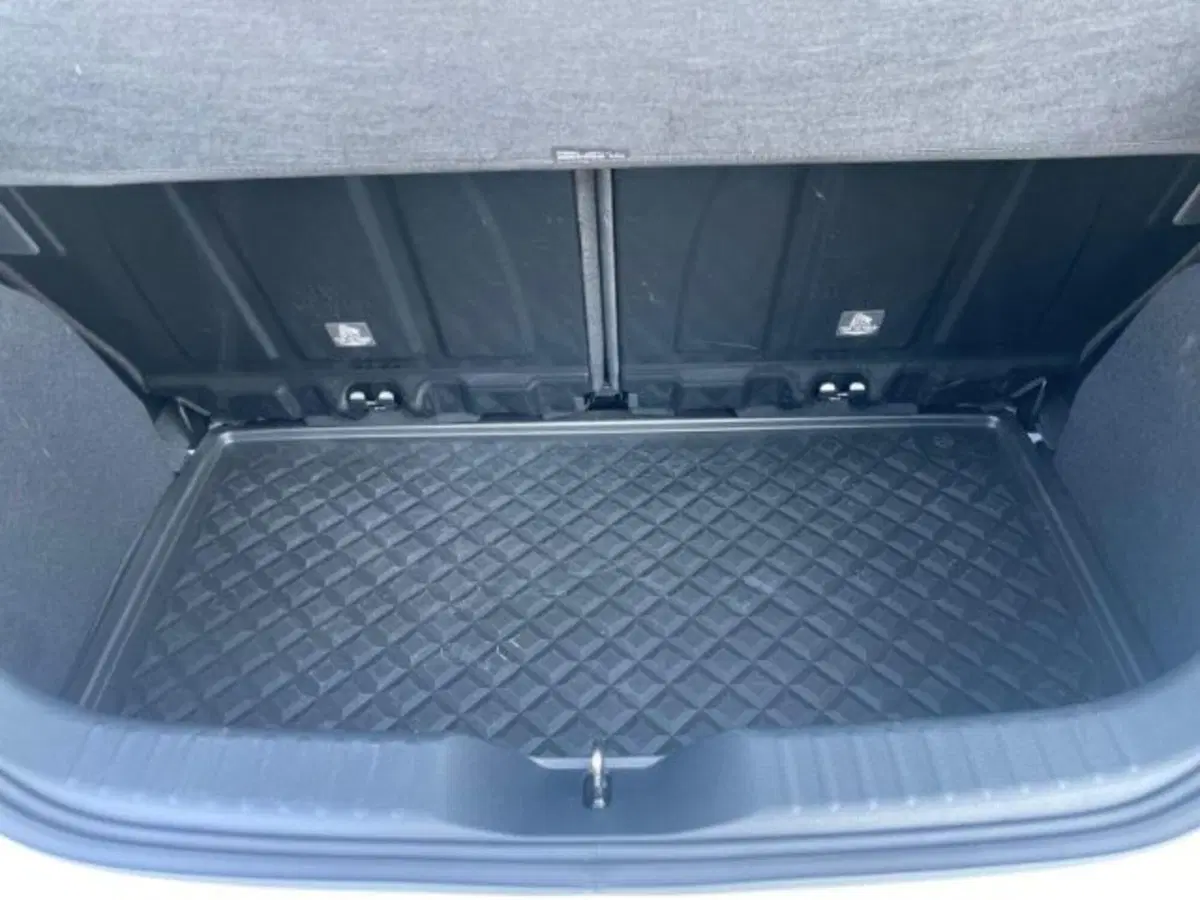 Toyota Aygo X usata a Vercelli (6)