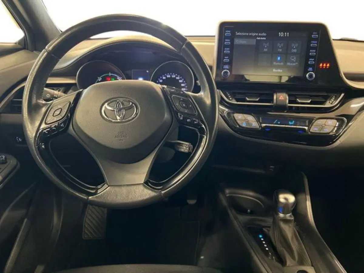 Toyota Toyota C-HR usata a Vercelli (9)