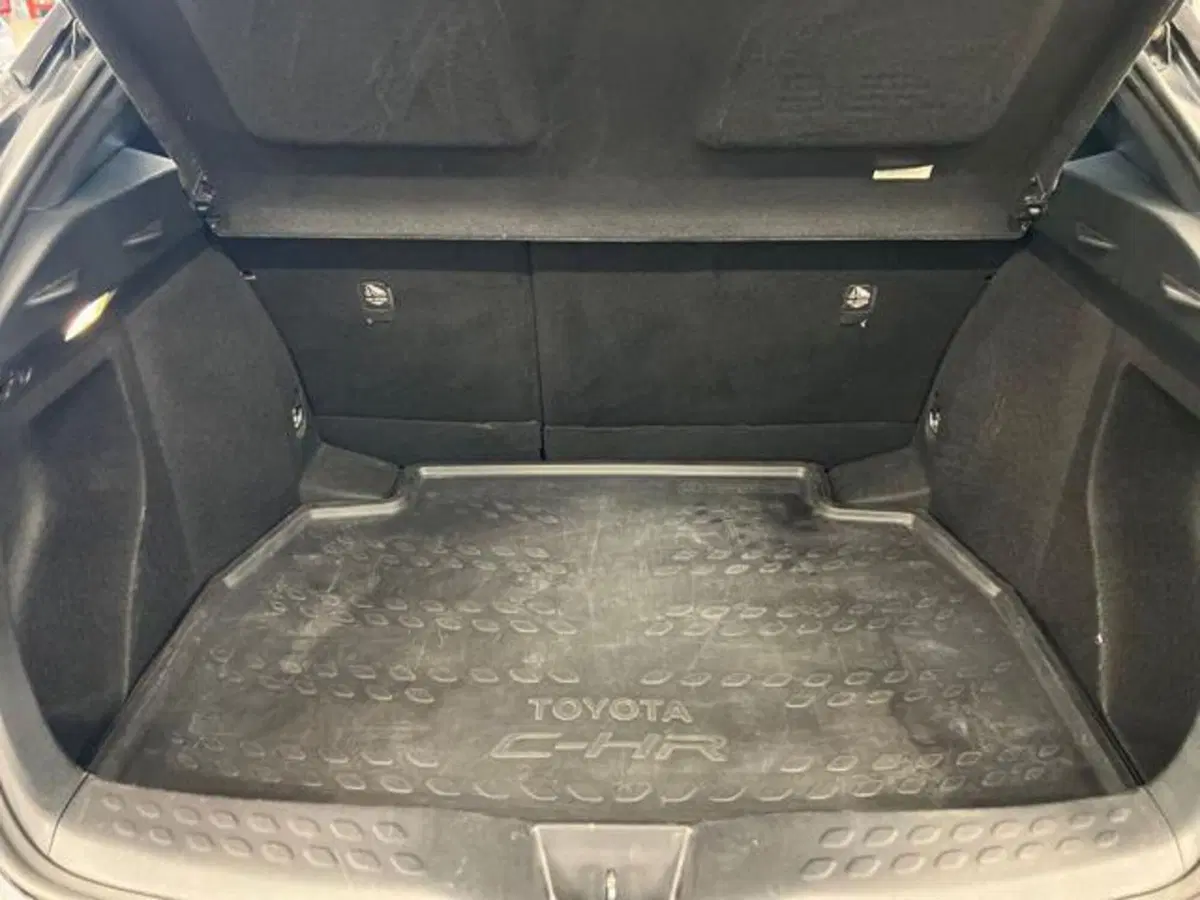 Toyota Toyota C-HR usata a Vercelli (10)