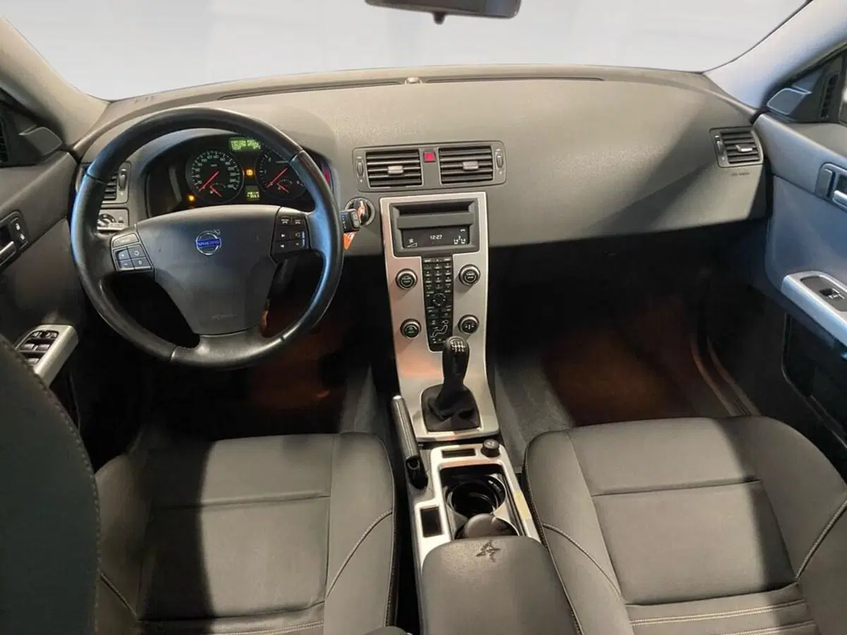 Volvo V50 usata a Torino (5)