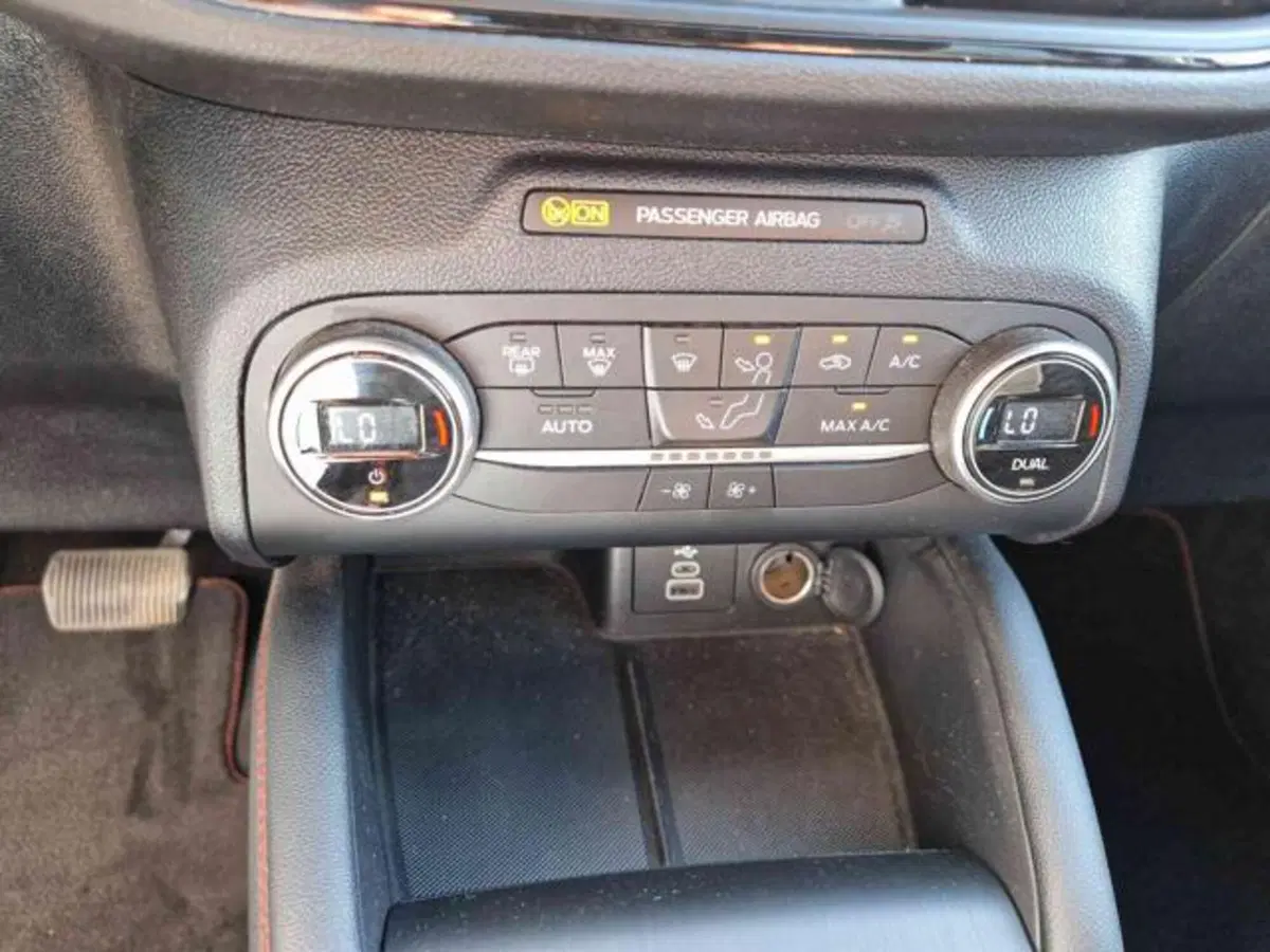 Ford Kuga usata a Bologna (10)