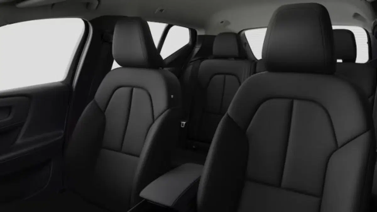 Volvo XC40 nuova a Treviso (13)