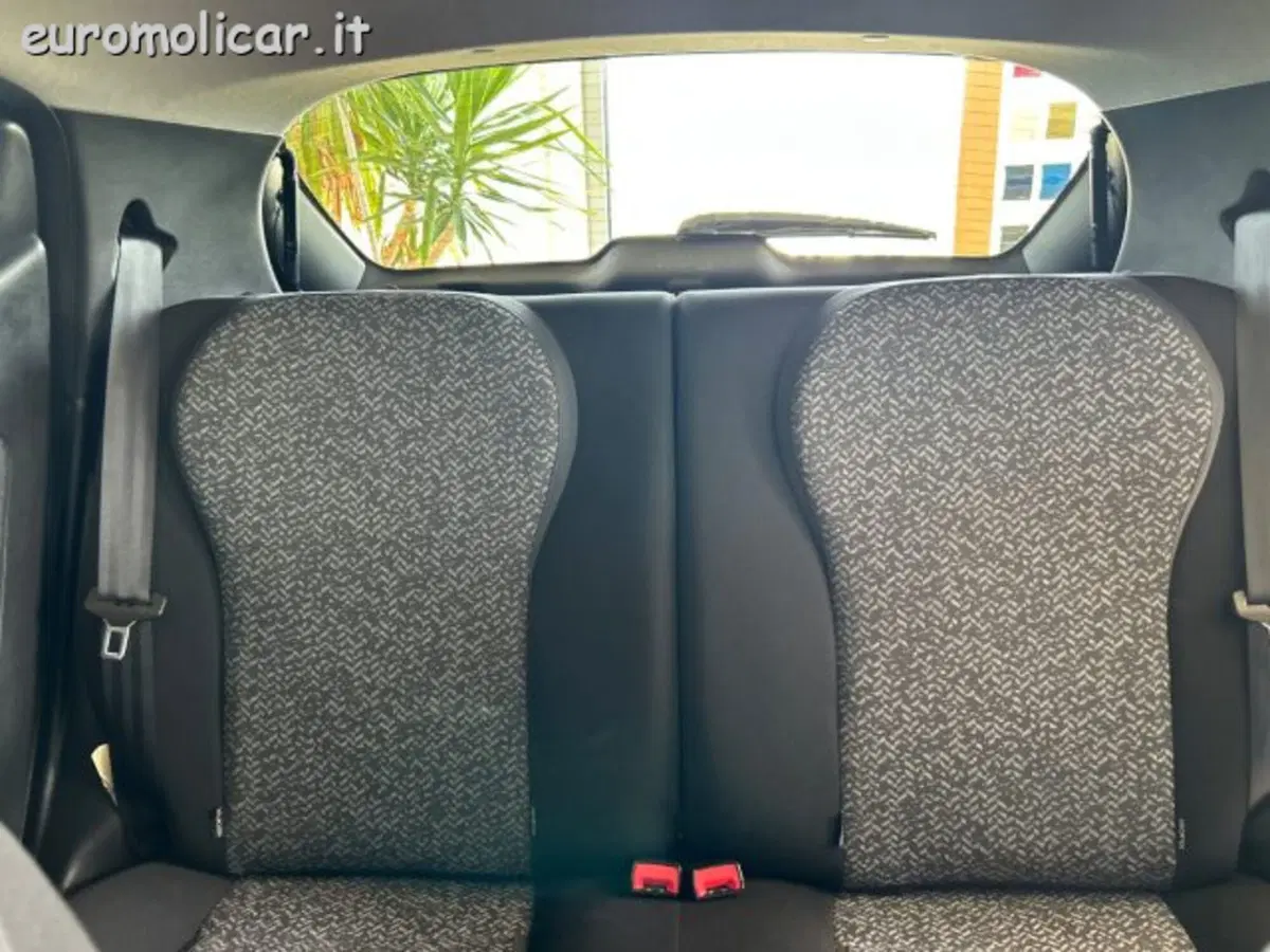 Lancia Ypsilon usata a Campobasso (16)