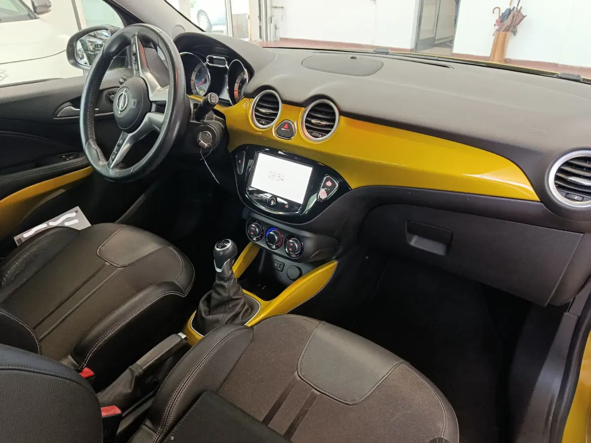 Opel Adam usata a Lecco (11)