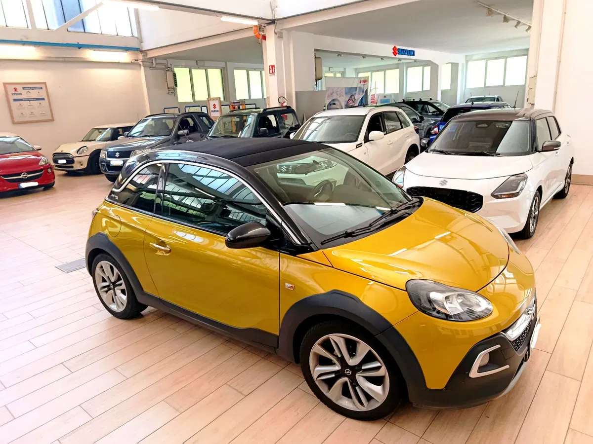 Opel Adam usata a Lecco (4)