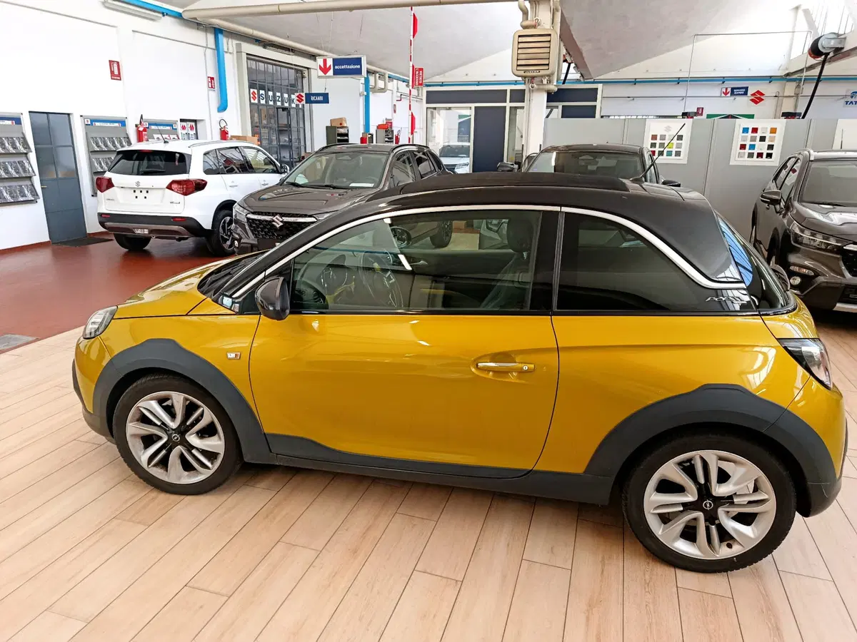 Opel Adam usata a Lecco (9)