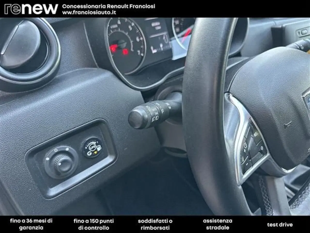 Dacia Duster usata a Modena (15)