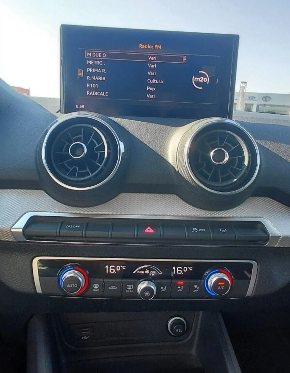Audi Q2 usata a Cosenza (14)