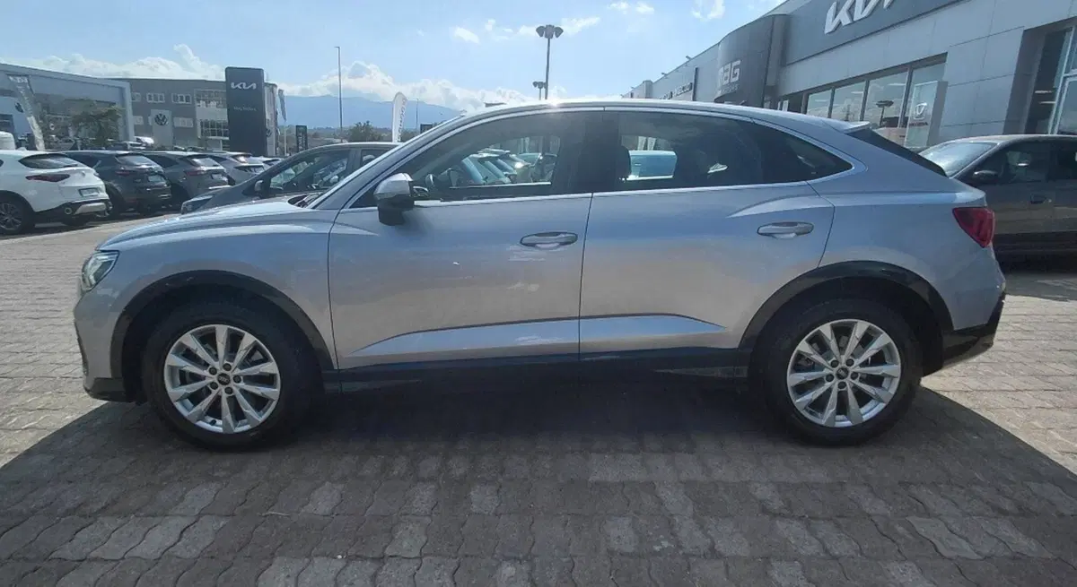 Audi Q3 usata a Cosenza (8)