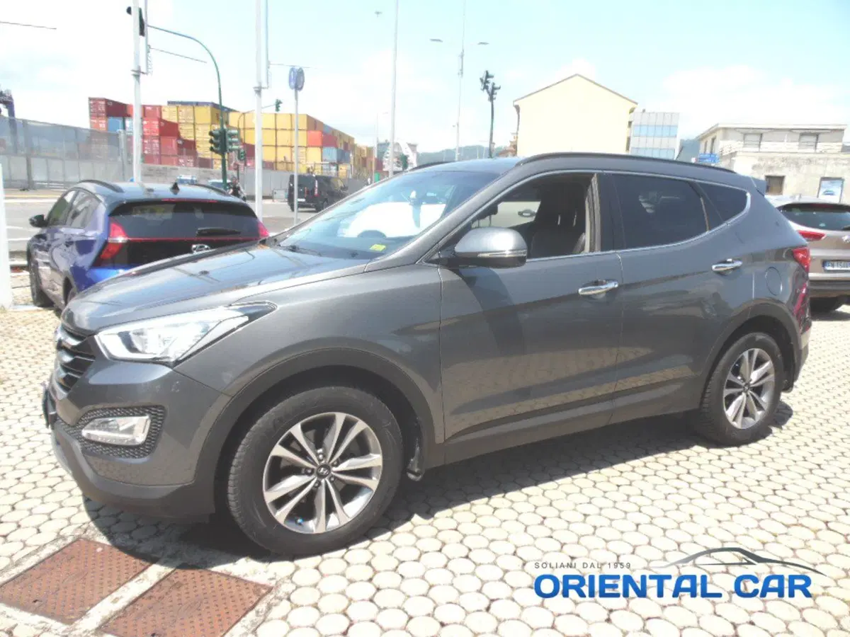 Hyundai Santa Fe usata a La Spezia (19)