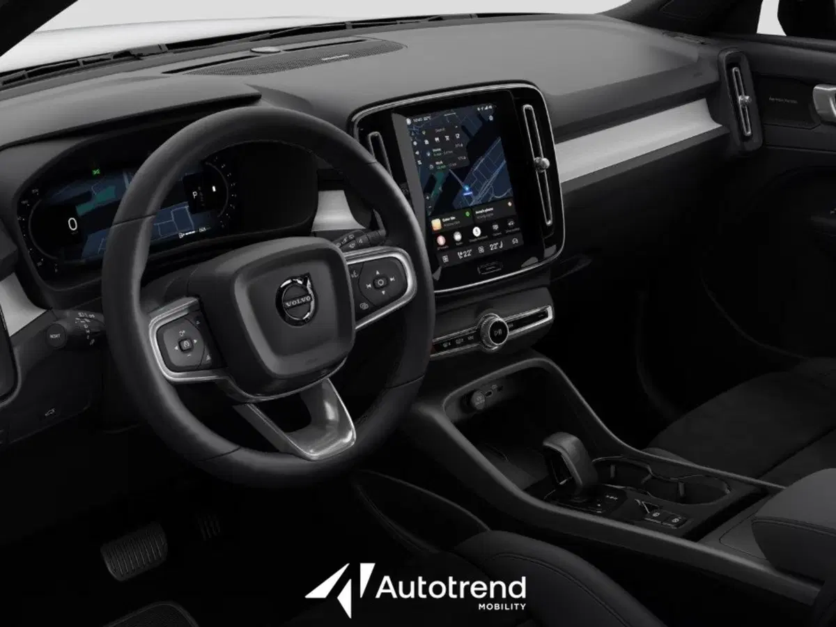 Volvo XC40 usata a Bari (10)
